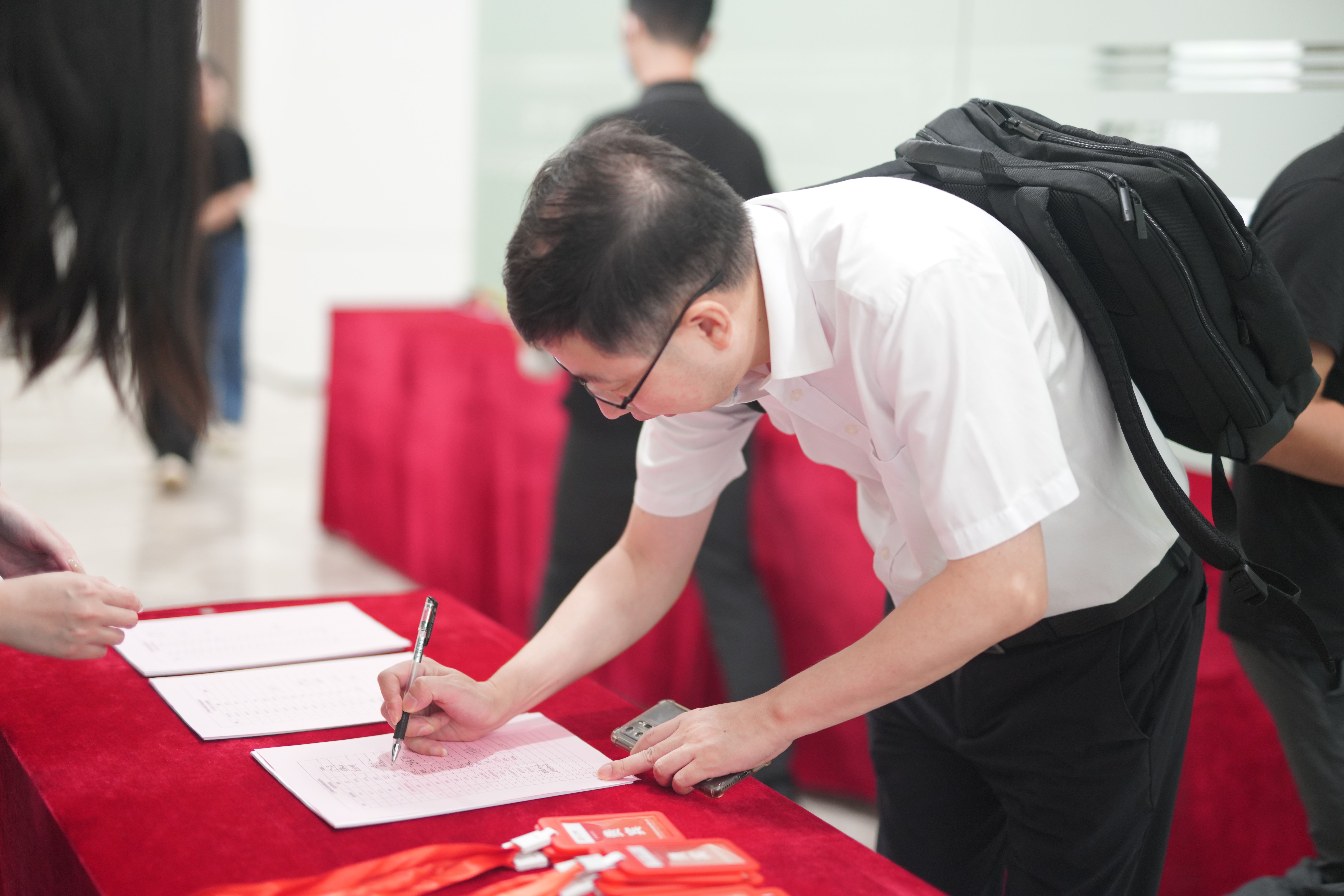 ��ҳ| ���������й��ٷ���վ