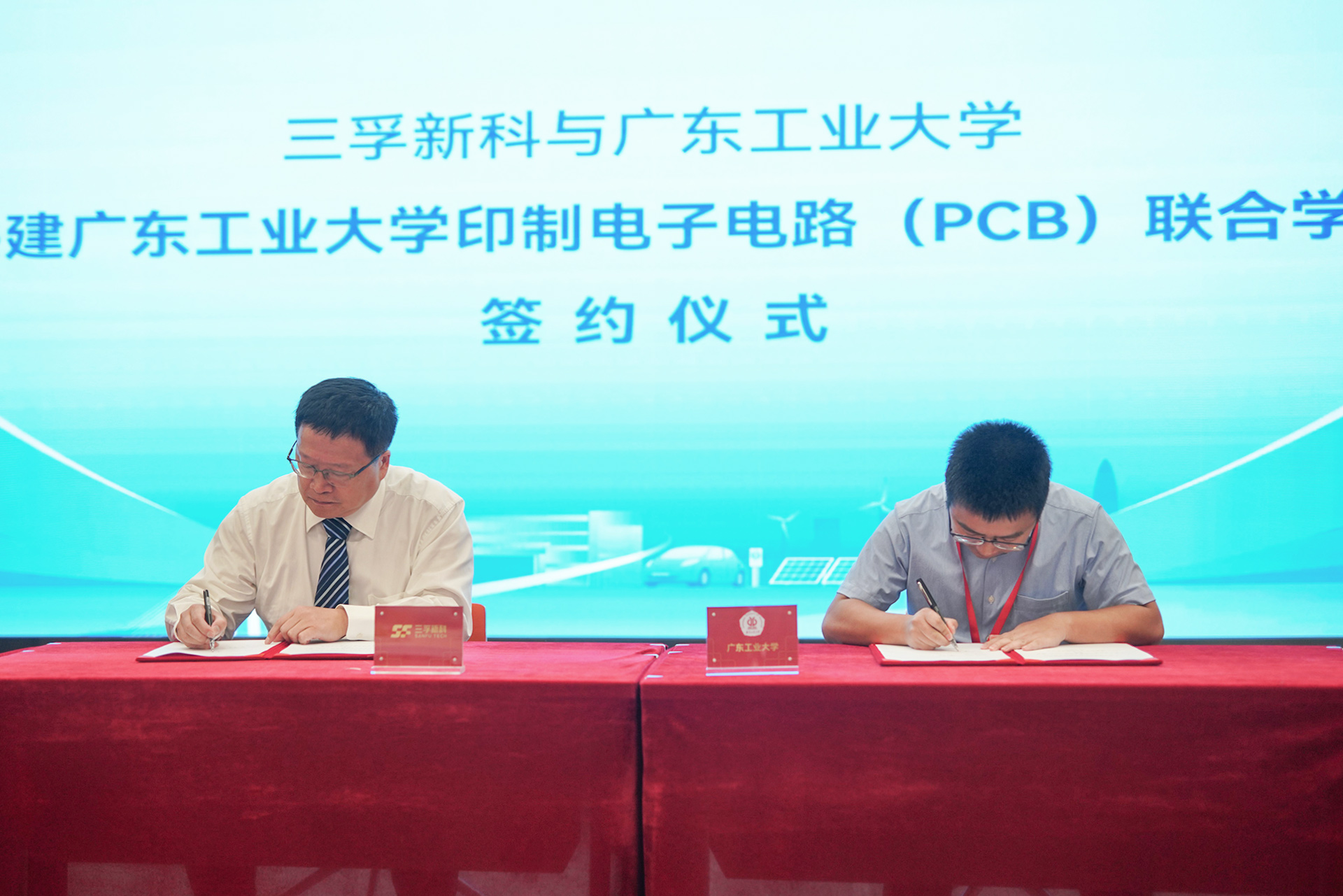 ��ҳ| ���������й��ٷ���վ